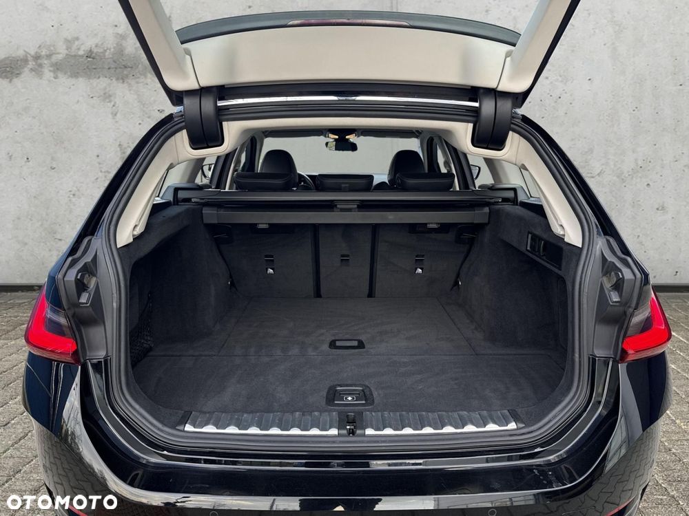 BMW Seria 3 - 22