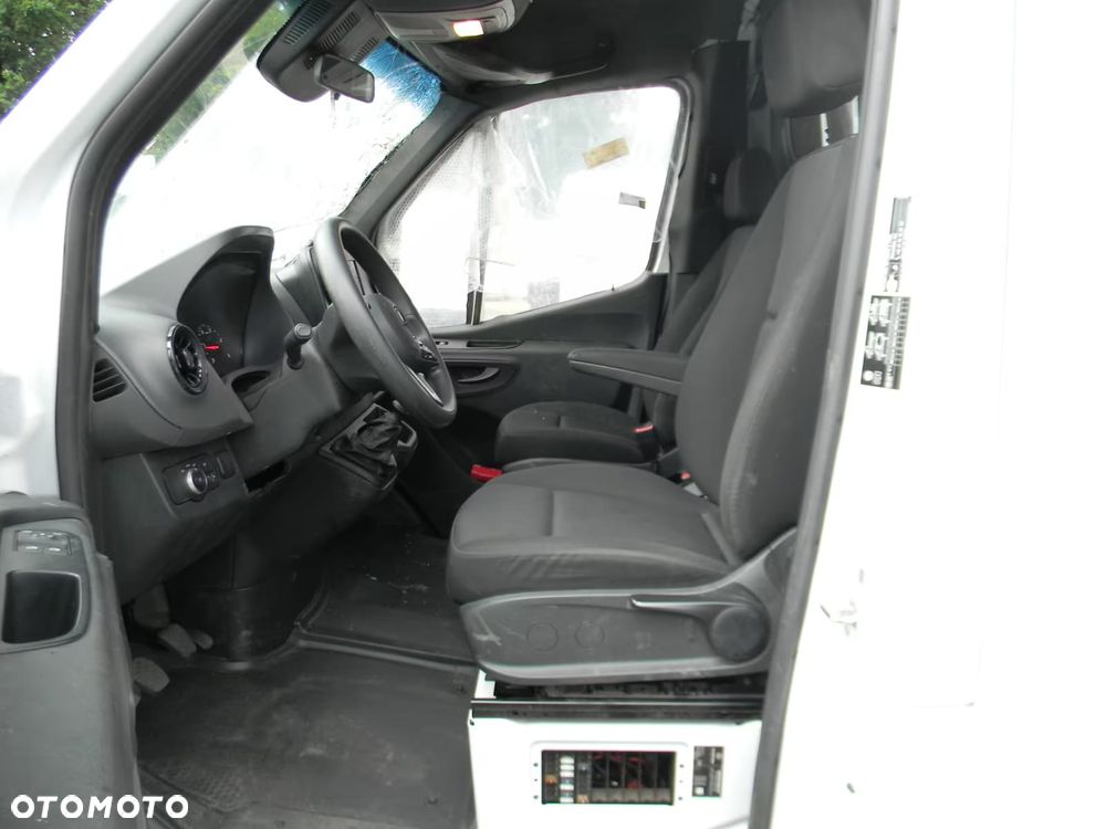 Mercedes-Benz SPRINTER 317 CDI / L2H1 - 9