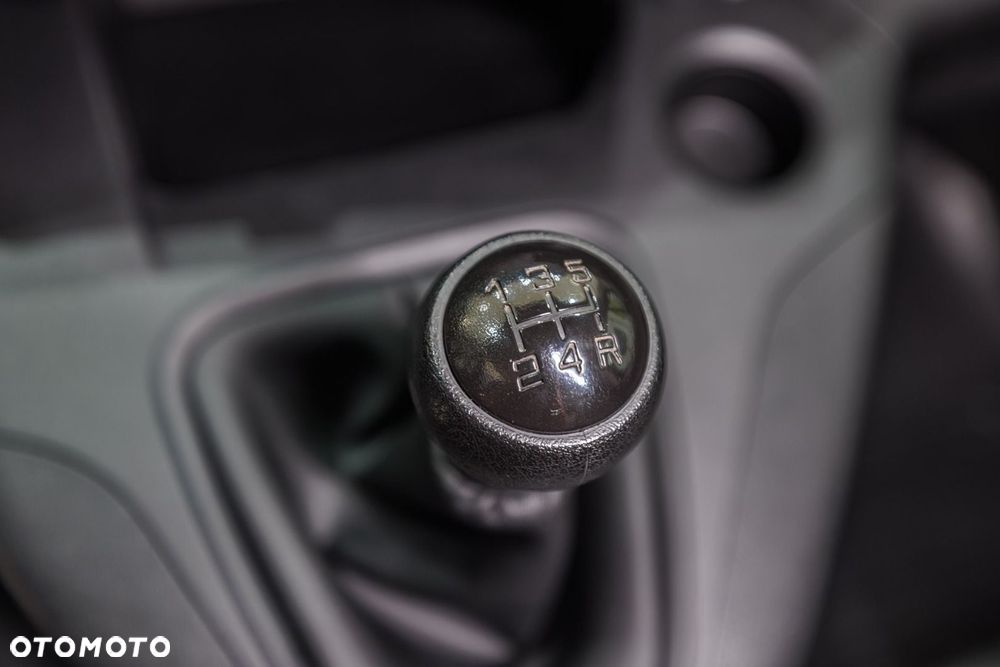 Toyota Proace City - 30