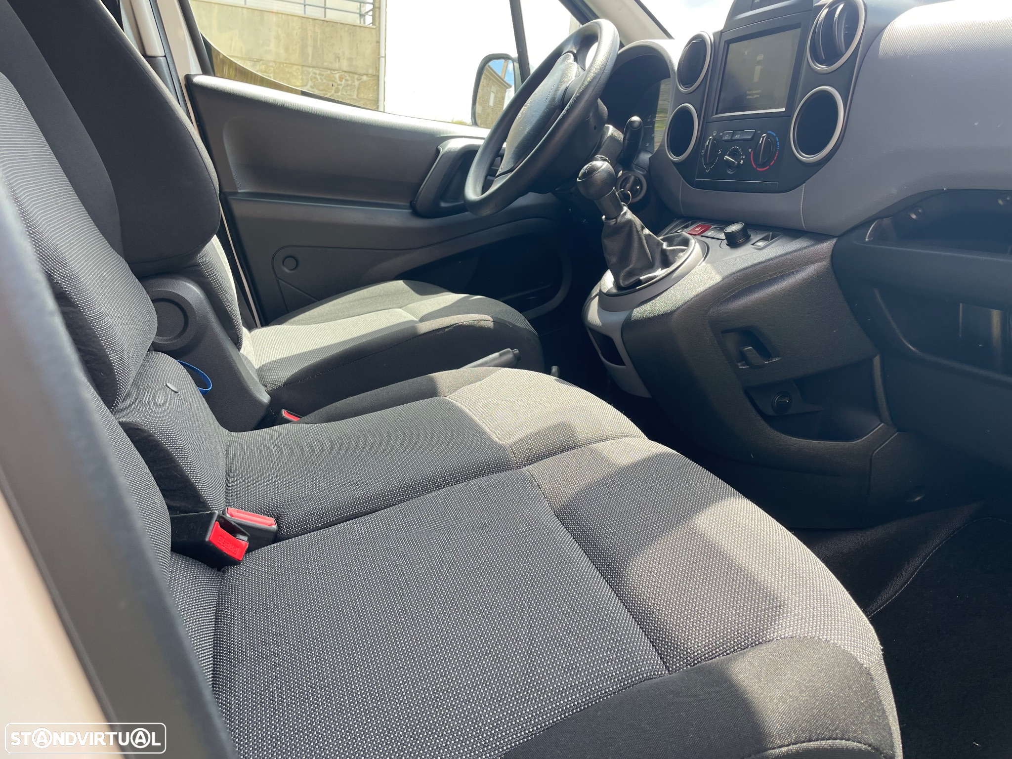 Peugeot Partner 1.6 HDI 3 Lugares - 6