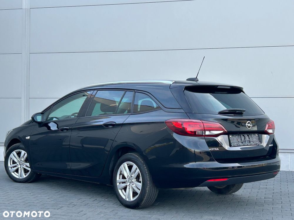 Opel Astra 1.4 Turbo Innovation - 10