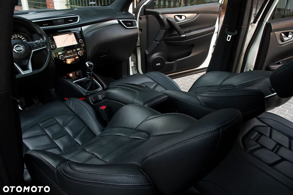 Nissan Qashqai 1.3 DIG-T Tekna+ - 25