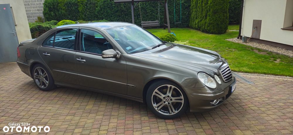 Mercedes-Benz Klasa E - 14