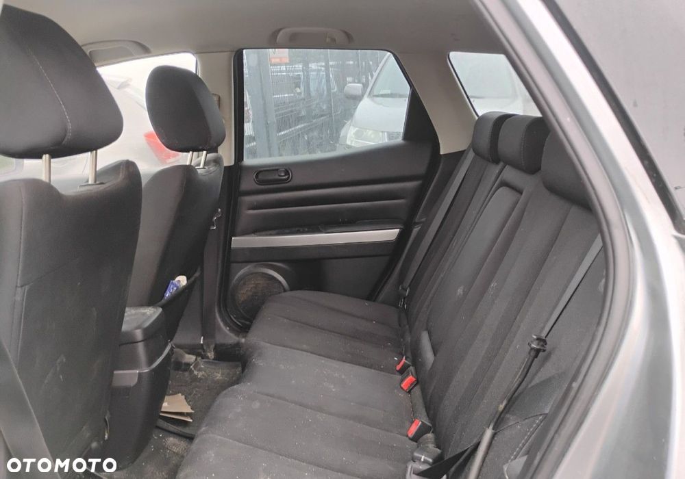 Mazda CX-7 - 10