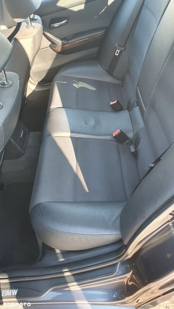 BMW Seria 3 325i - 10