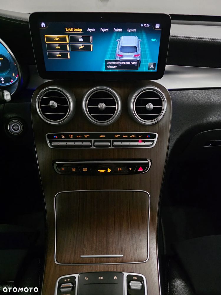 Mercedes-Benz GLC 220 d 4Matic 9G-TRONIC AMG Line Plus - 14