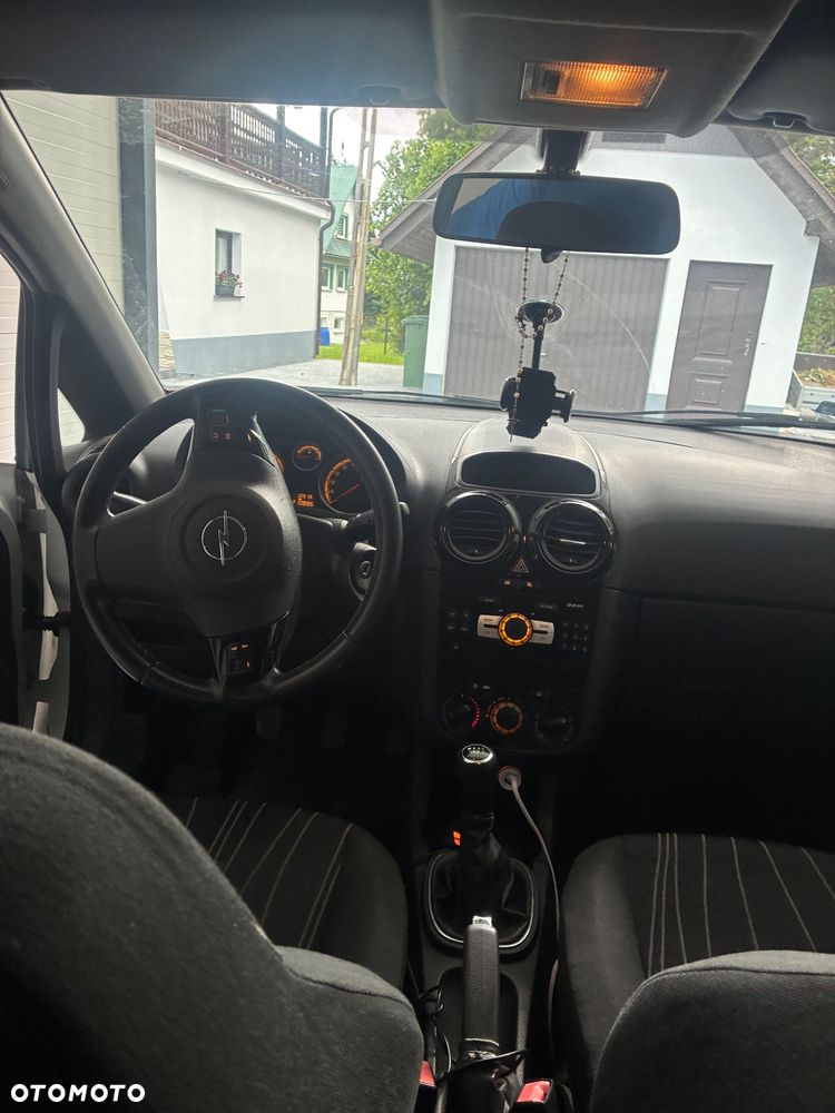 Opel Corsa 1.3 CDTI Enjoy - 8