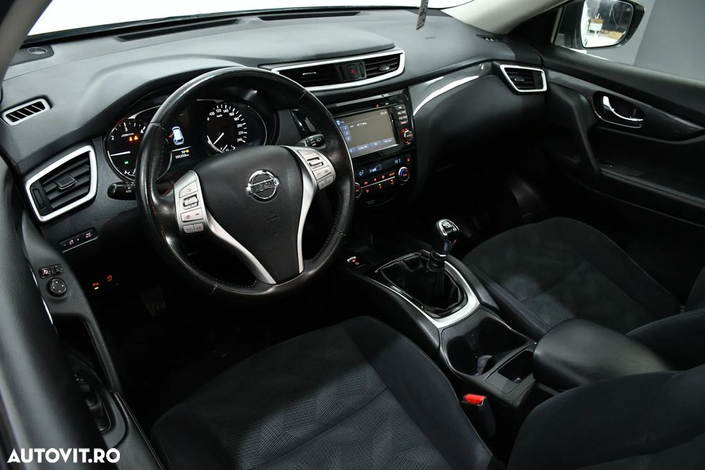 Nissan X-Trail 1.6 dCi N-Connecta - 15