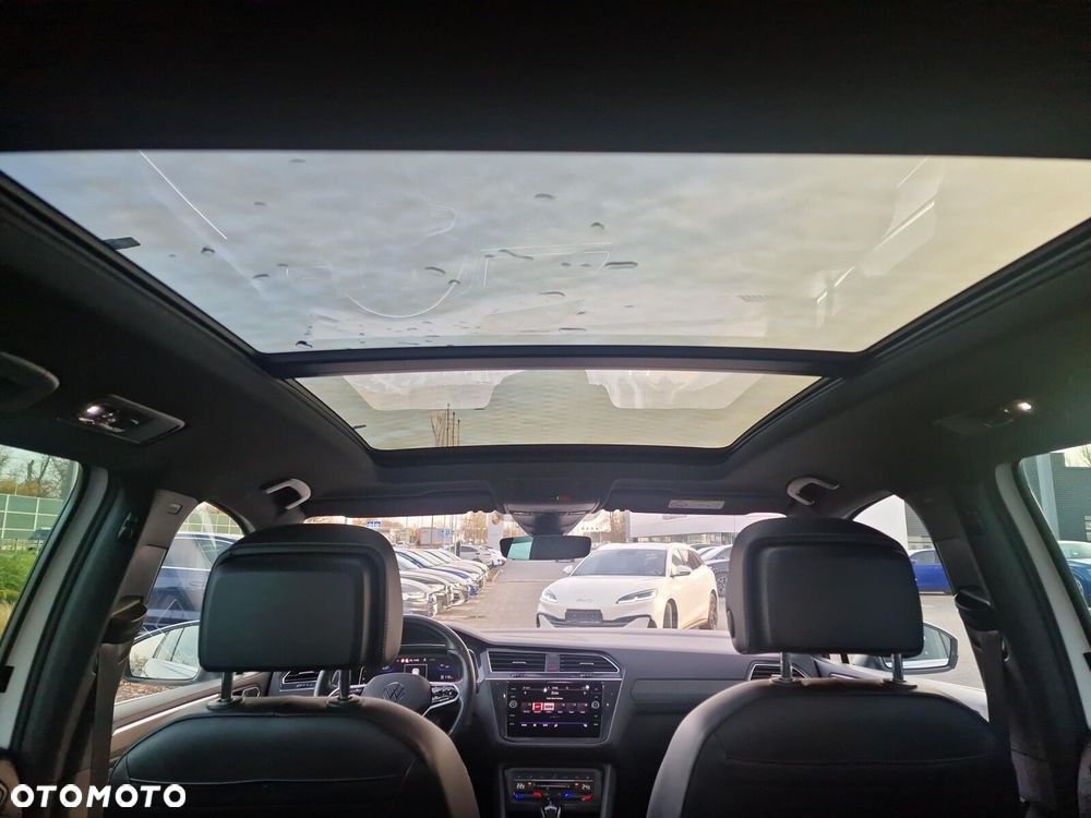 Volkswagen Tiguan 2.0 TDI SCR 4Mot R-Line DSG - 28