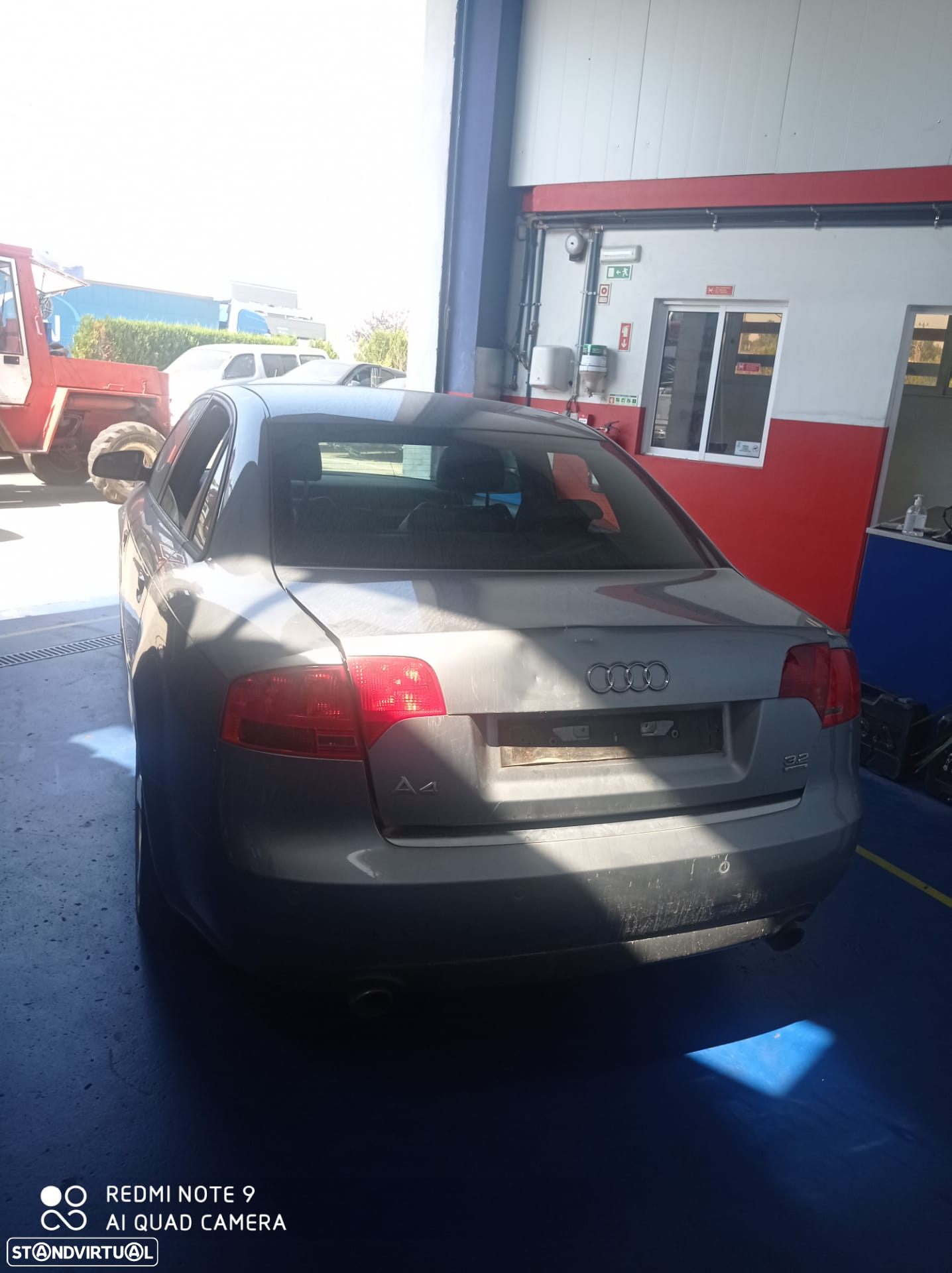 Audi A4 (B7) S-line 3.2 fsi V6 Quattro - 3