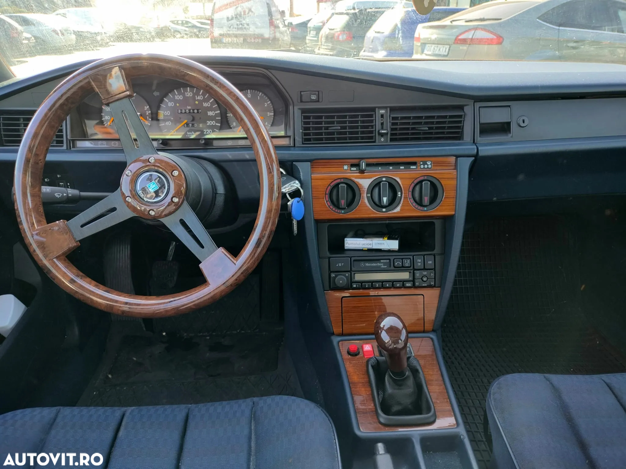 Mercedes-Benz W201 - 5