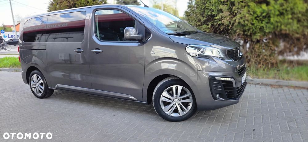 Peugeot Traveller L2 2.0 Business VIP - 17