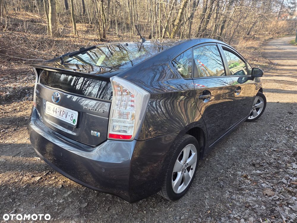 Toyota Prius 1.8 HSD Sol - 5