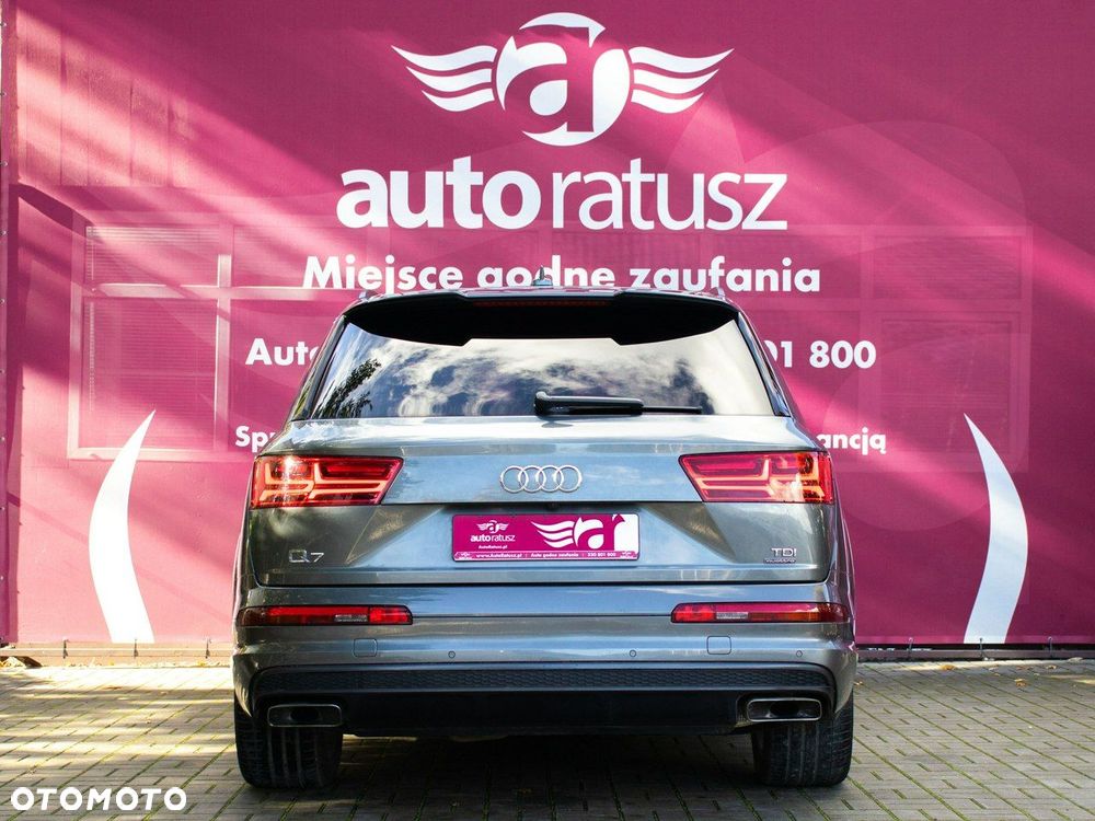 Audi Q7 - 6