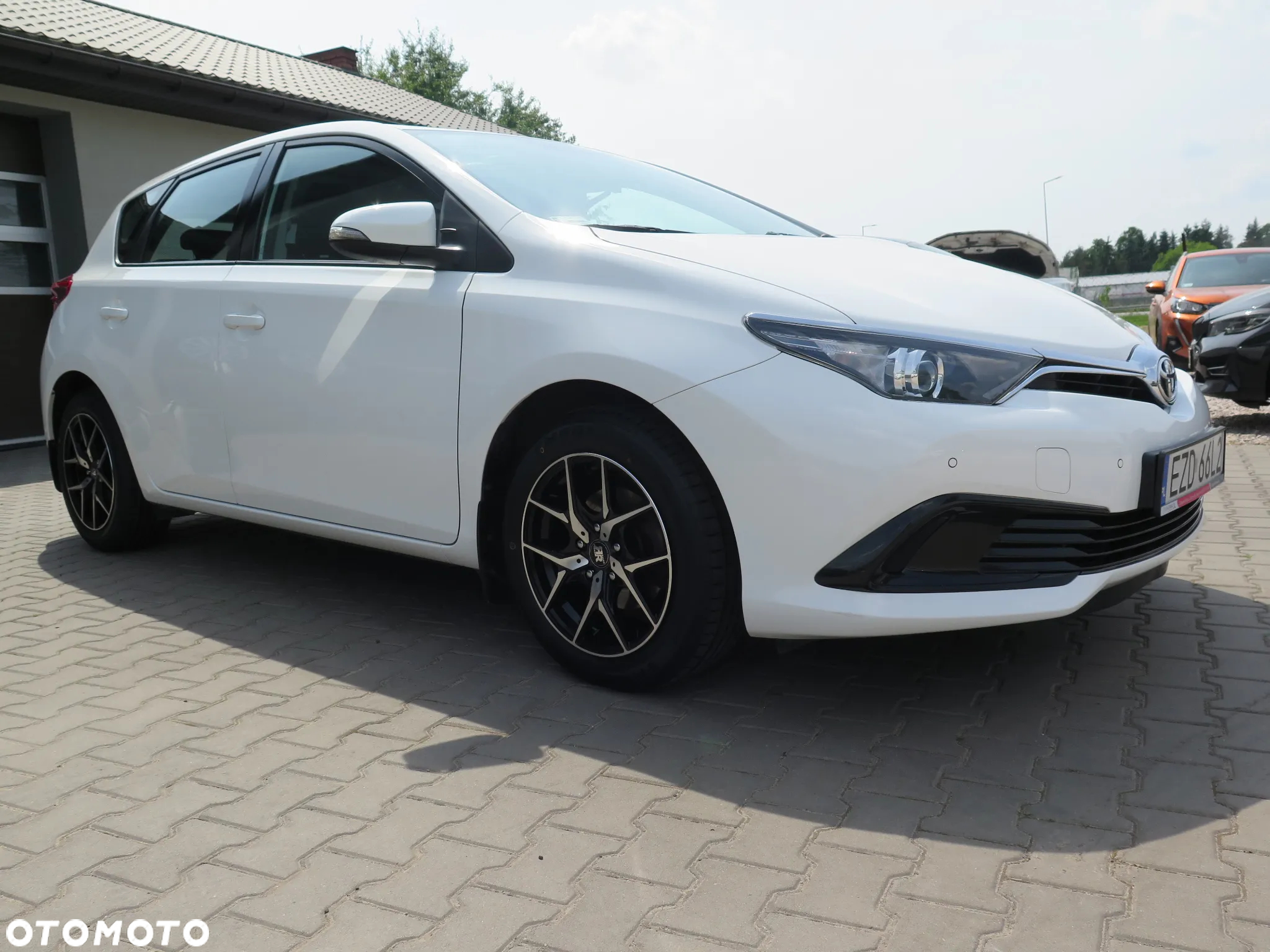 Toyota Auris 1.33 VVT-i Active - 12