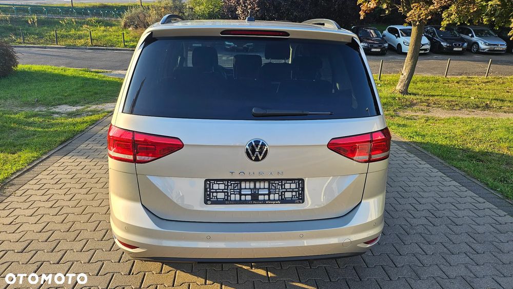 Volkswagen Touran 1.5 TSI EVO Comfortline Plus DSG - 5