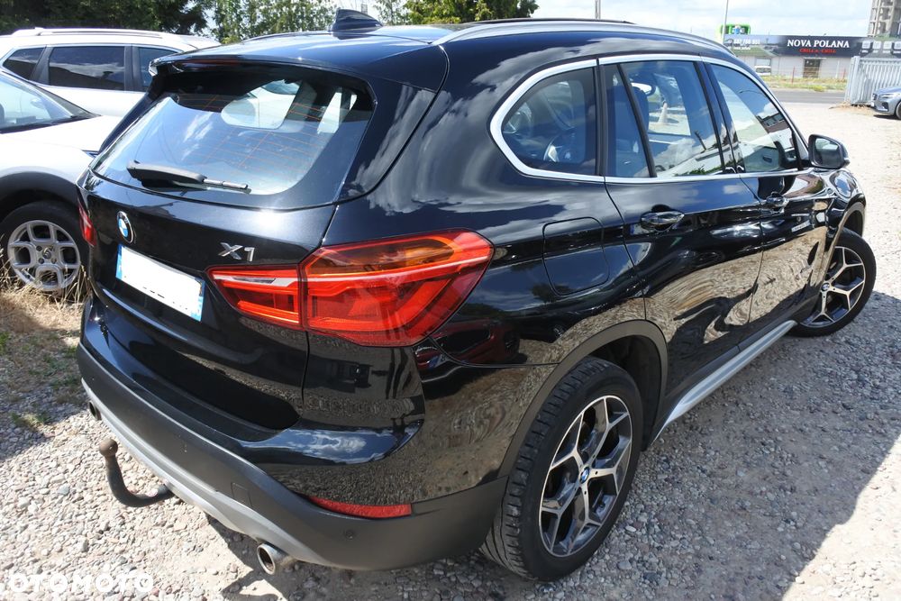 BMW X1 xDrive25d Sport Line sport - 4