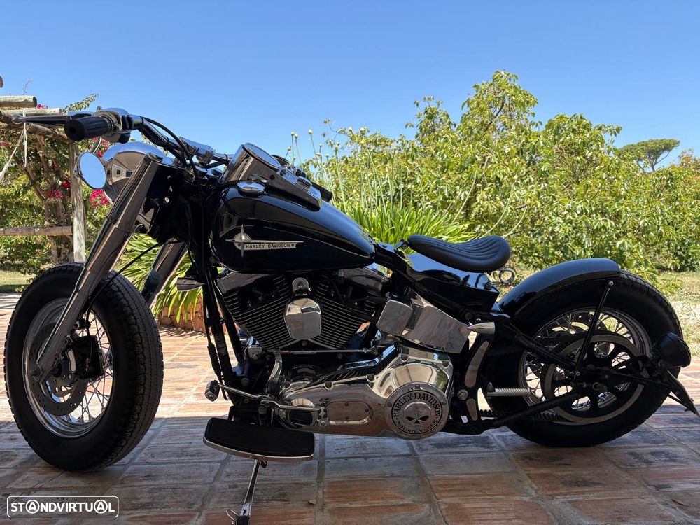 Harley-Davidson FLSTC BOBBER - 2