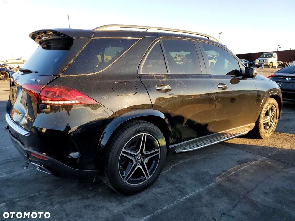 Mercedes-Benz GLE - 4