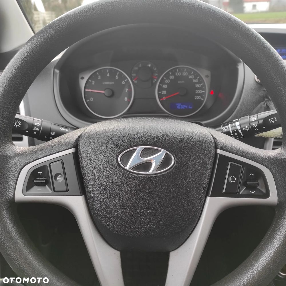 Hyundai i20 - 10
