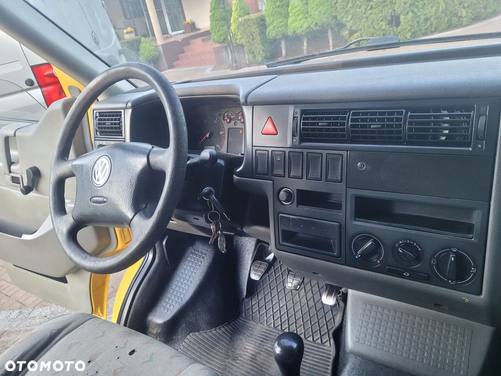 Volkswagen Transporter T4 - 11