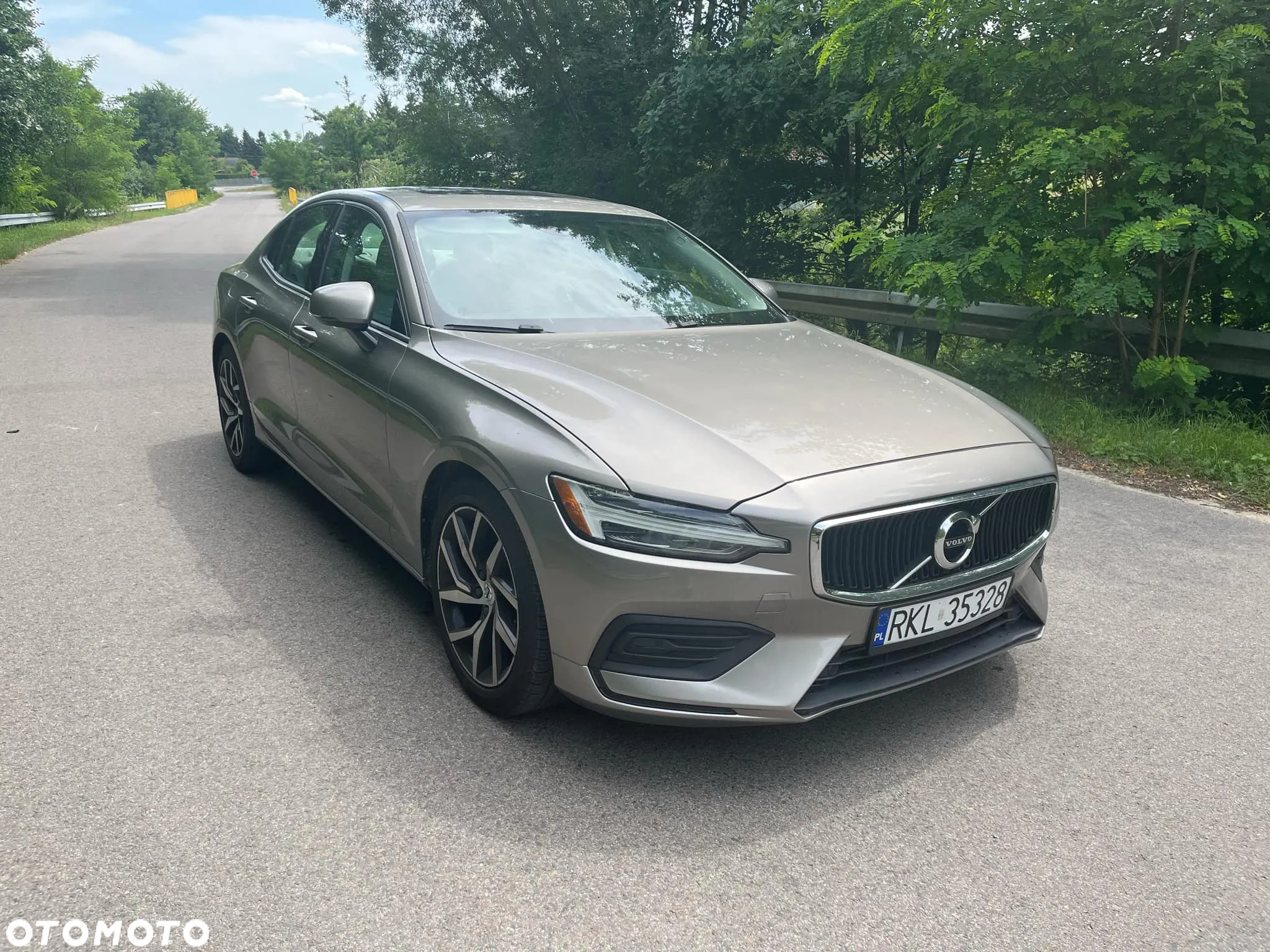 Volvo S60 - 2