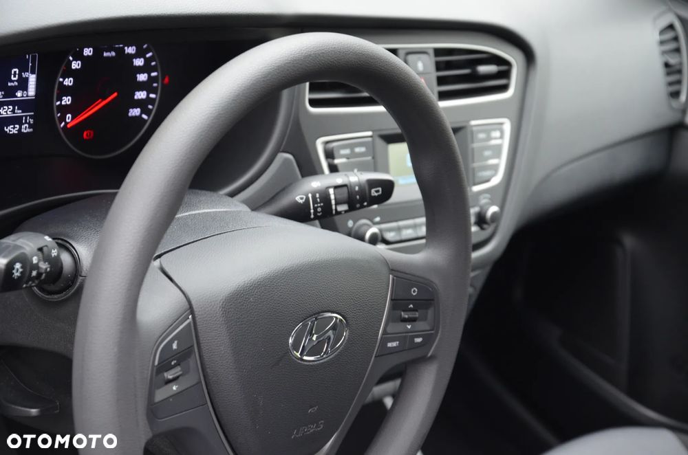 Hyundai i20 1.2 Classic + - 16