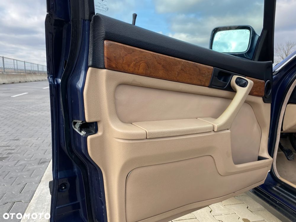 BMW Seria 7 - 19