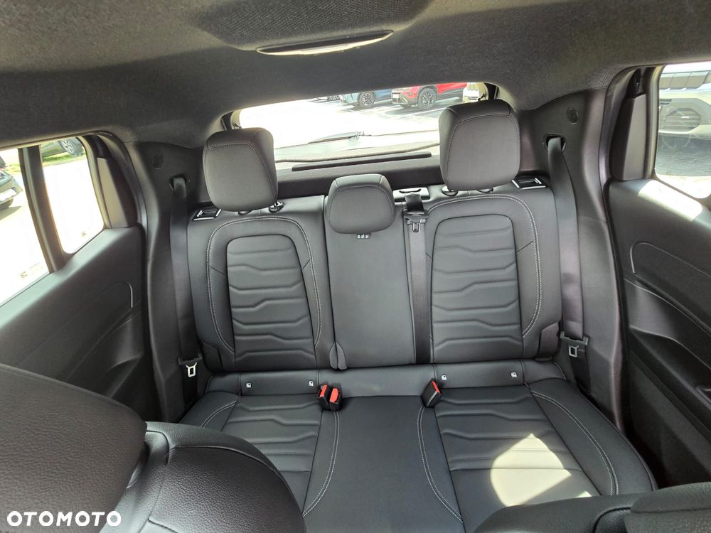 Jeep Avenger 1.2 T3 mHEV Black Edition FWD eDCT6 - 13