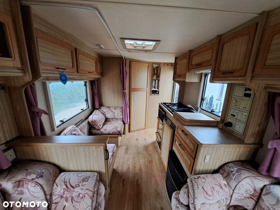 Elddis TYPHOON - 5