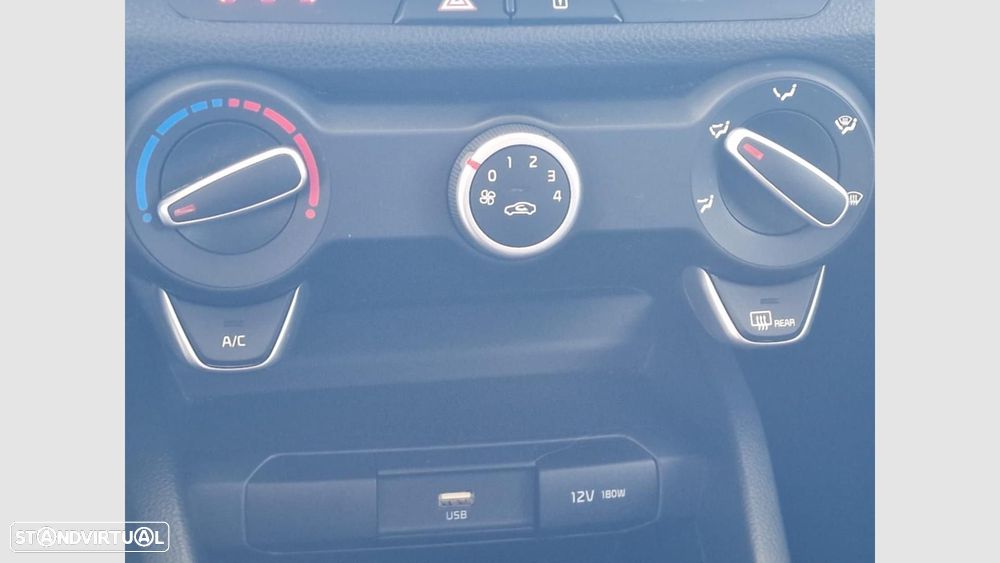 Kia Stonic 1.2 Dynamic - 17