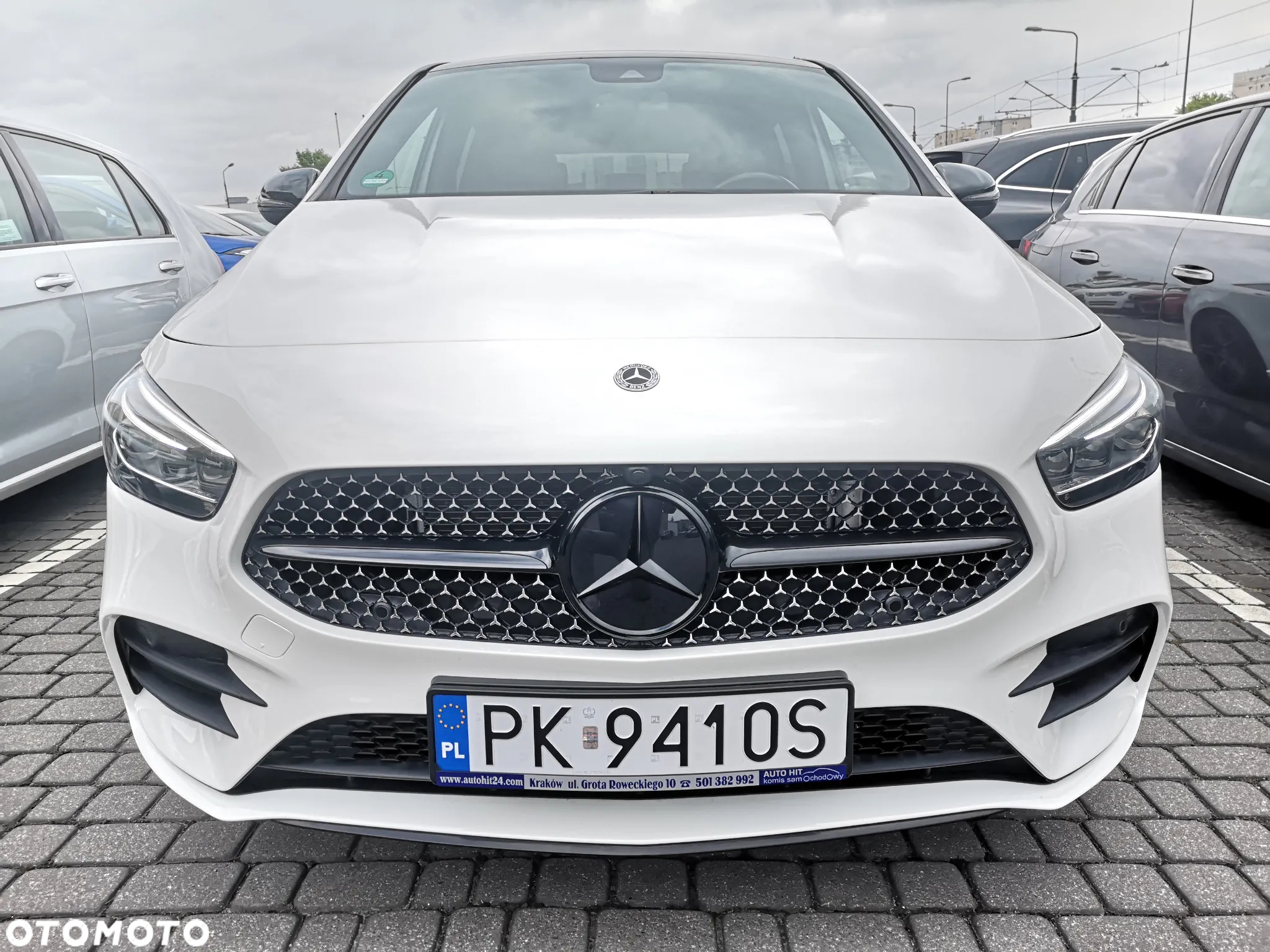 Mercedes-Benz Klasa B 250 AMG Line 7G-DCT - 3