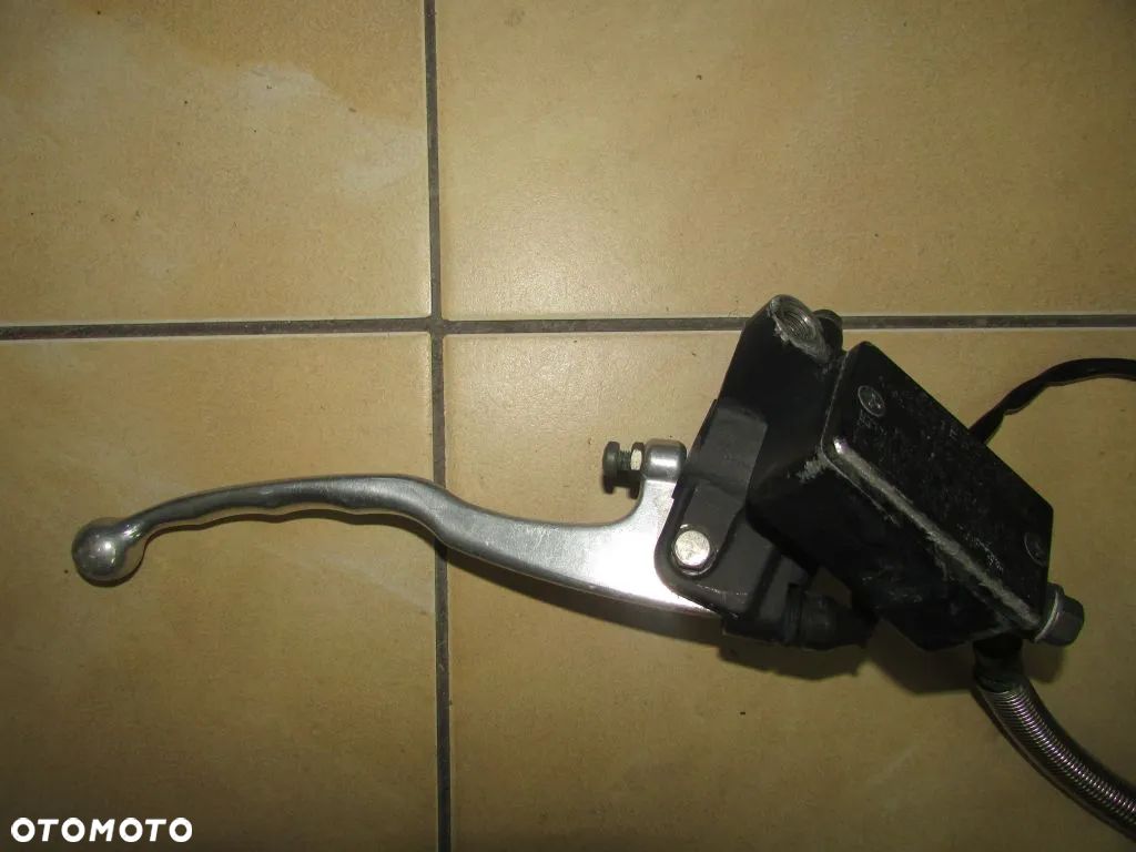 Yamaha XV 535 Virago pompa hamulcowa przód - 1