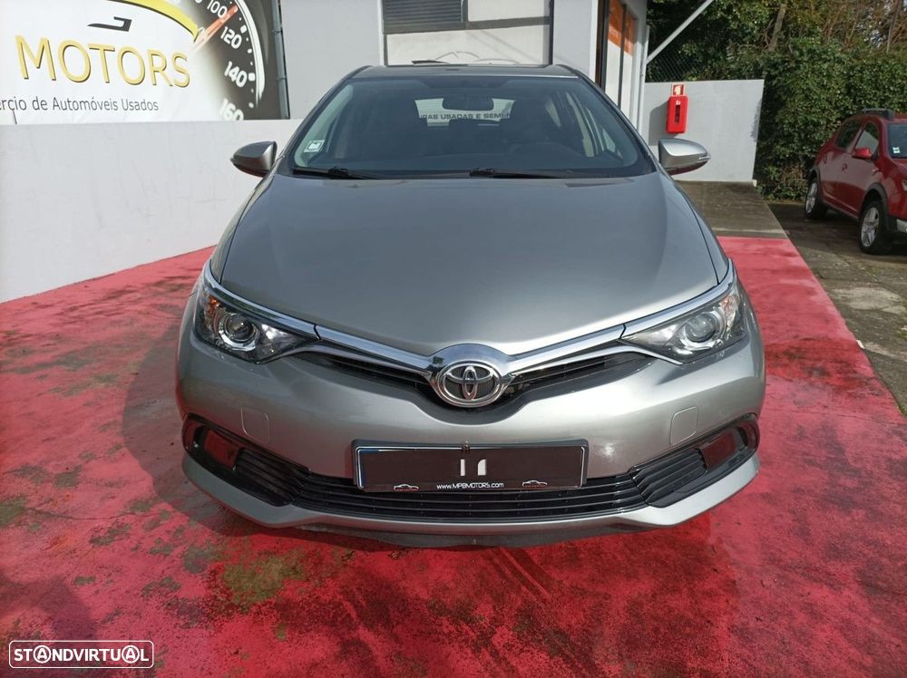 Toyota Auris 1.4 D-4D Comfort - 2
