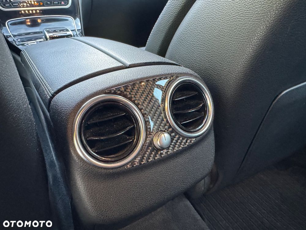 Mercedes-Benz Klasa C 200 (BlueTEC) d 7G-TRONIC - 40