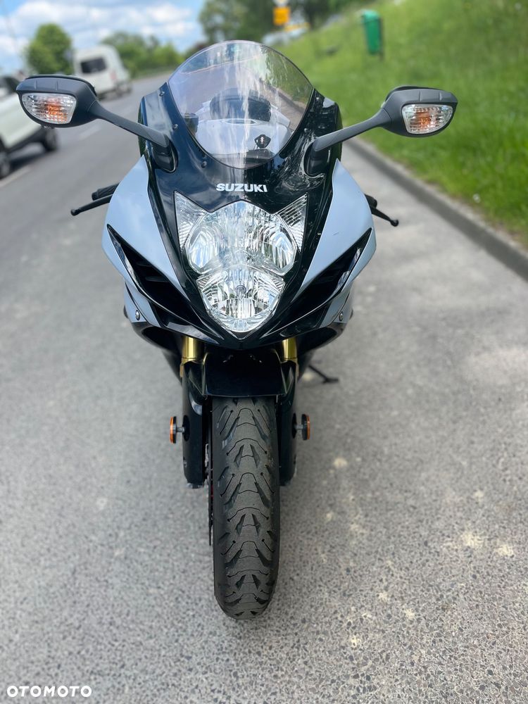 Suzuki GSX-R - 4