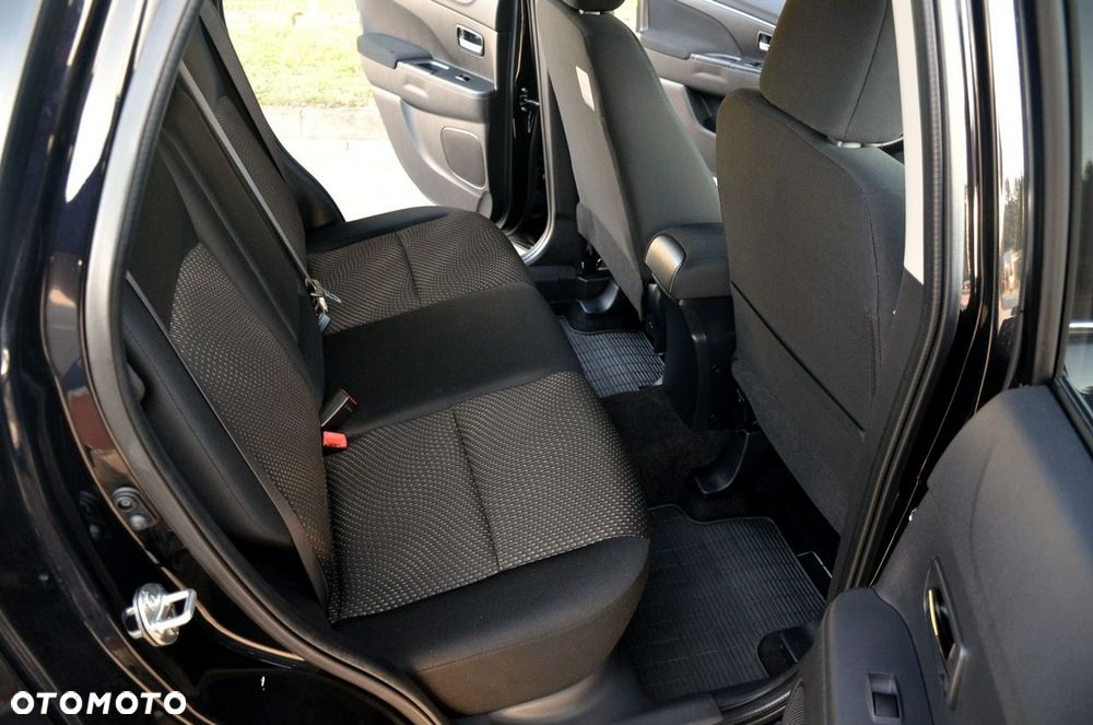 Mitsubishi ASX - 18
