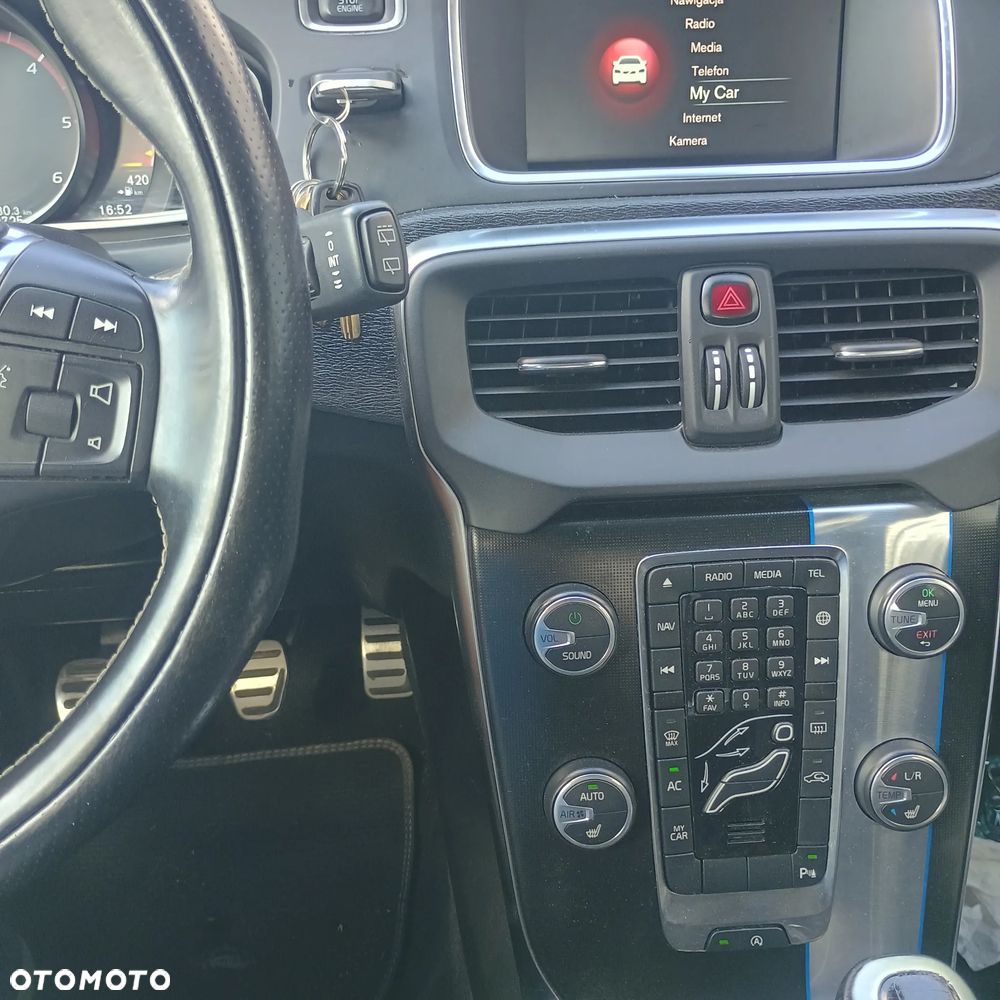 Volvo V40 D2 Drive-E R-Design Kinetic - 23