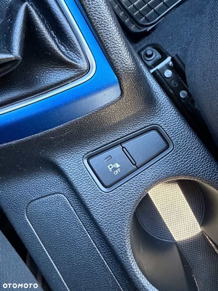 Hyundai i20 blue 1.2 Advantage - 23