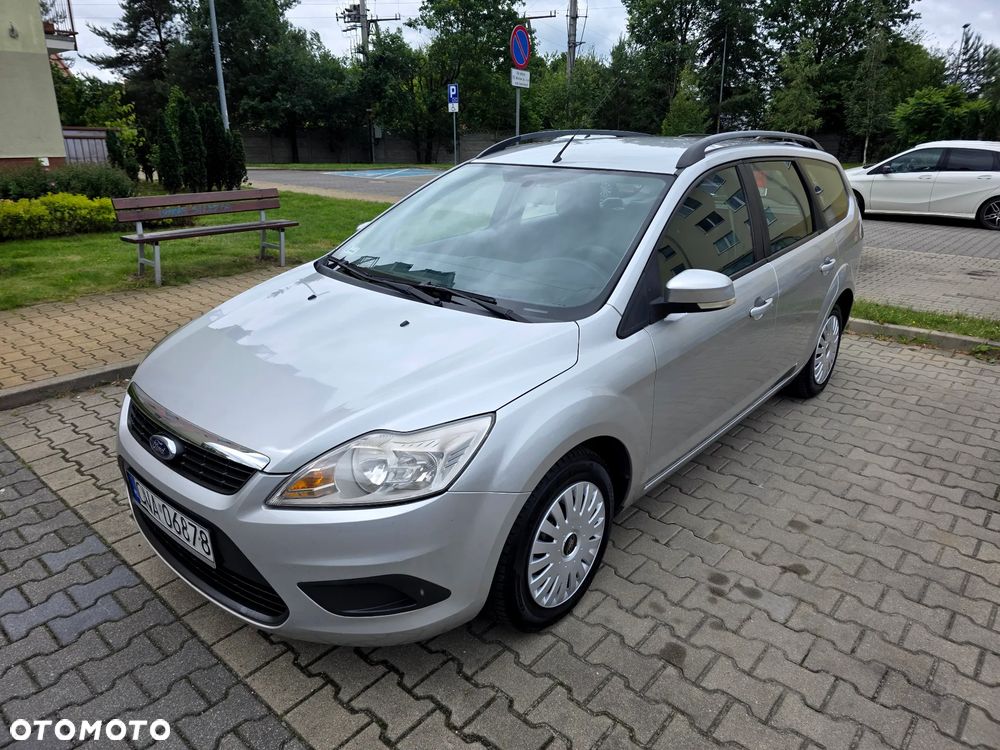 Ford Focus 1.6 TDCi DPF Style - 9