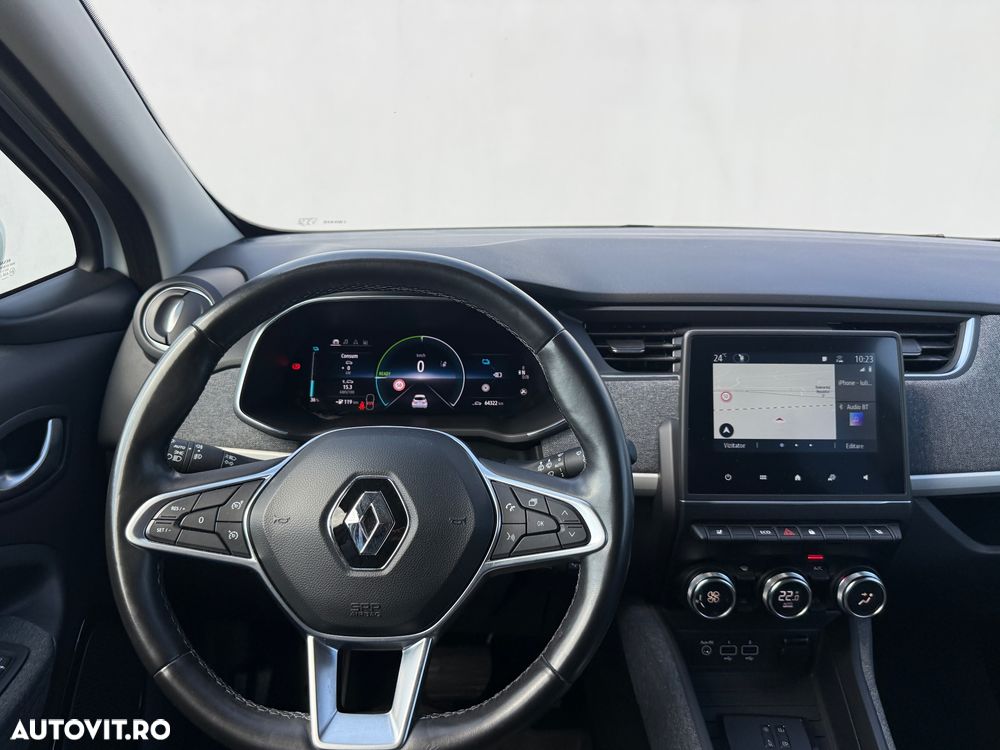 Renault ZOE - 11