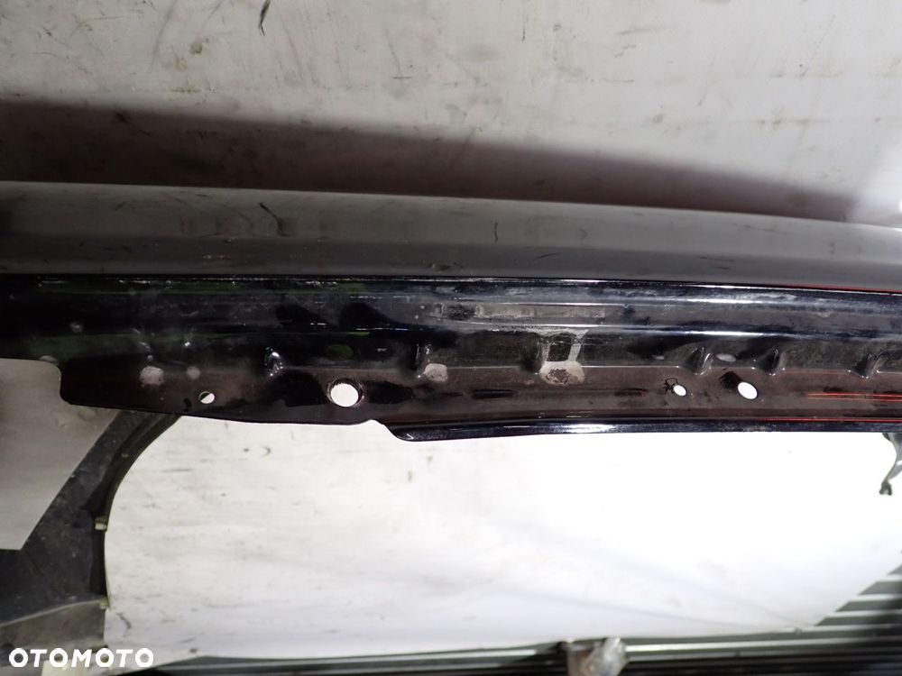 BŁOTNIK LEWY PRZEDNI INFINITI M37X KOL: GAC - 18