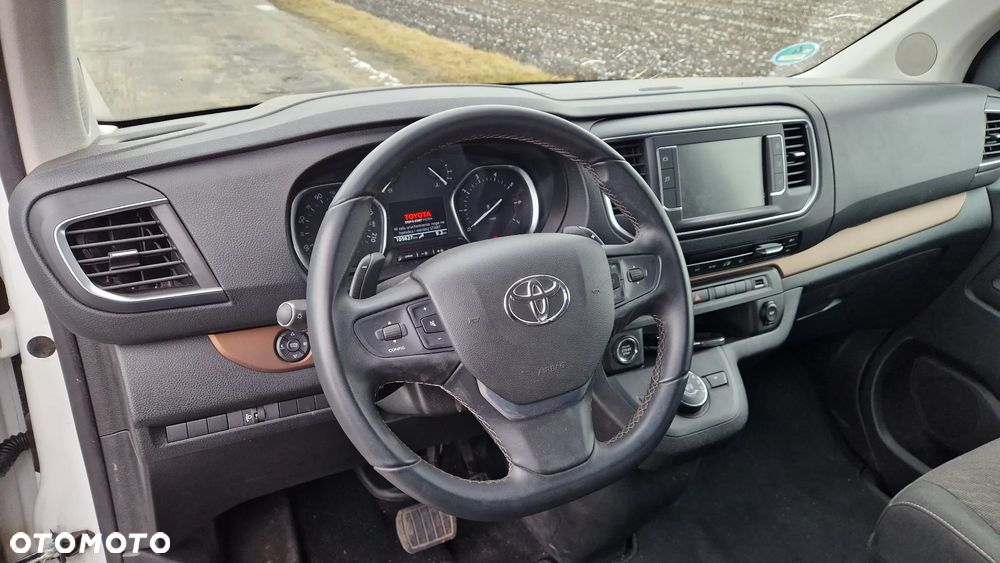 Toyota Proace Verso 2,0-l-D-4D L2 (8-Si.) Autm Team Deutschland - 6