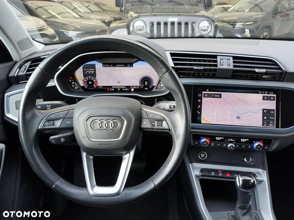 Audi Q3 40 TFSI Quattro S tronic - 28