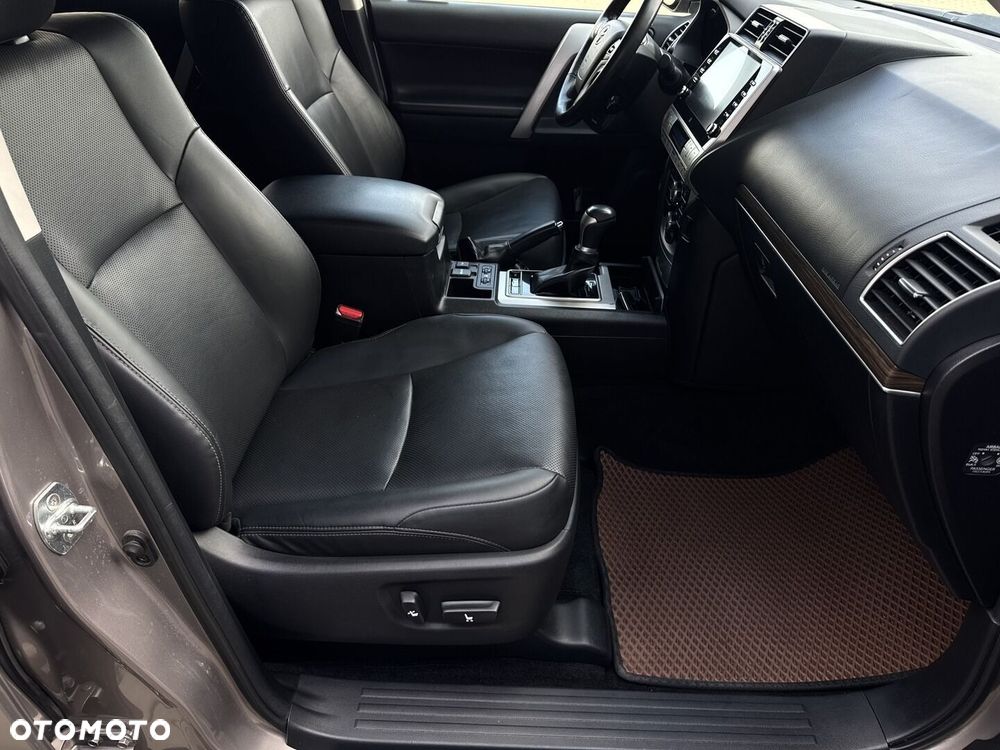 Toyota Land Cruiser LC 2.8 D-4D Invincible - 14