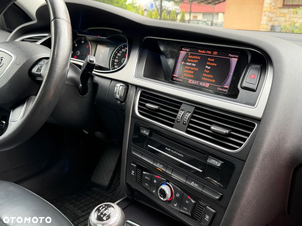 Audi A4 Limousine 2.0 TDI DPF Ambition - 27
