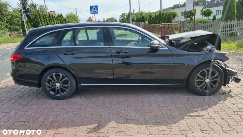 Mercedes-Benz Klasa C 220 CDI Classic - 13