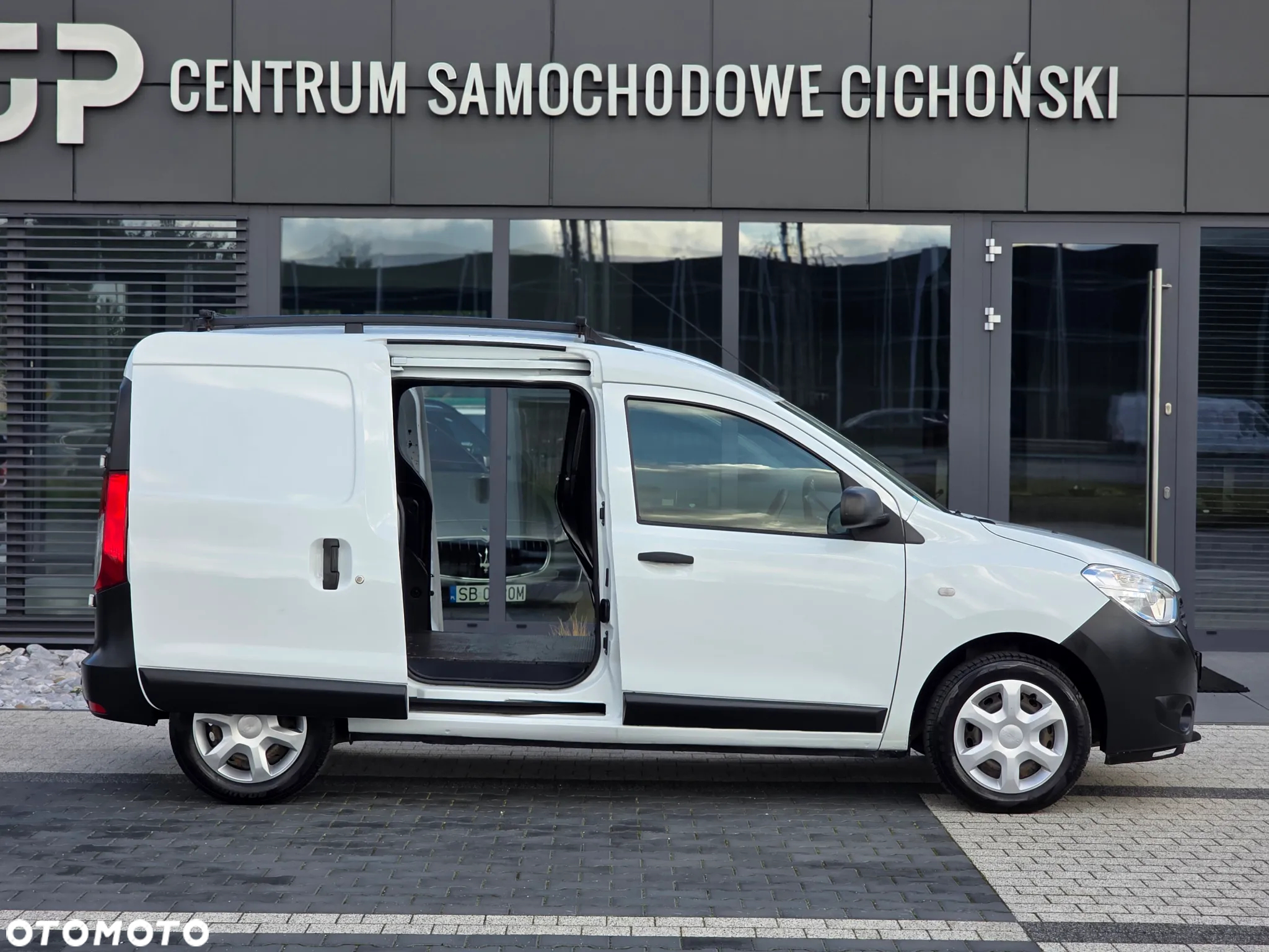 Dacia DOKKER Van 1.3 TCe Comfort Clim 100KM 5d Express I BEZWYPADKOWA z Polskiego Salonu I Wyjątkowo ładny i Zadbany Egzemplarz z Pełną Histroią Serwisową I Zabudowana Przestrzeń ładunkowa I Faktura Vat 23% I Pierwszy i Jedyny Właściciel I - 13