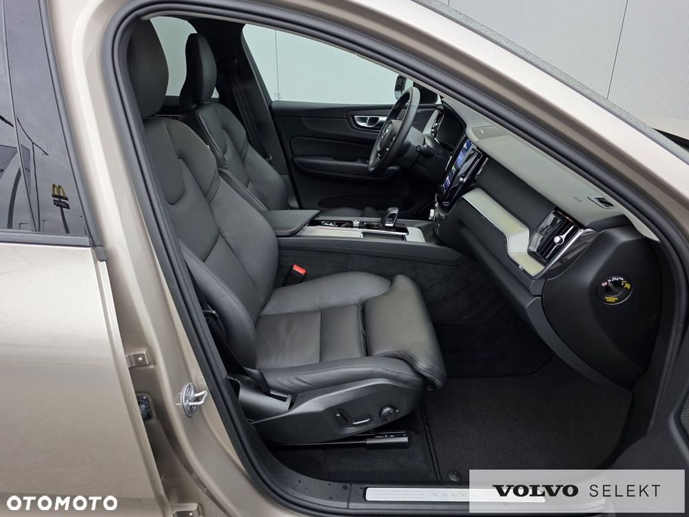 Volvo XC 60 - 16