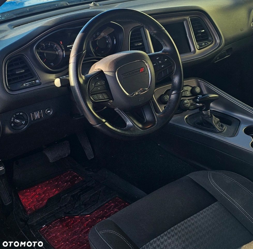 Dodge Challenger 3.6 SXT - 6